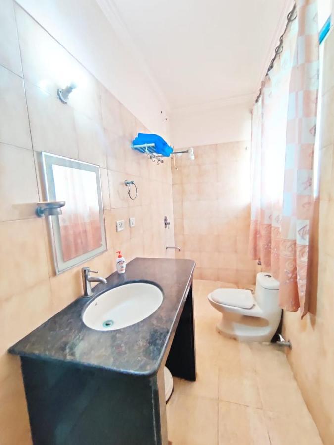 Amazing Hilltop 4 Bhk Villa With Private Pool Near Candolim Eksteriør bilde