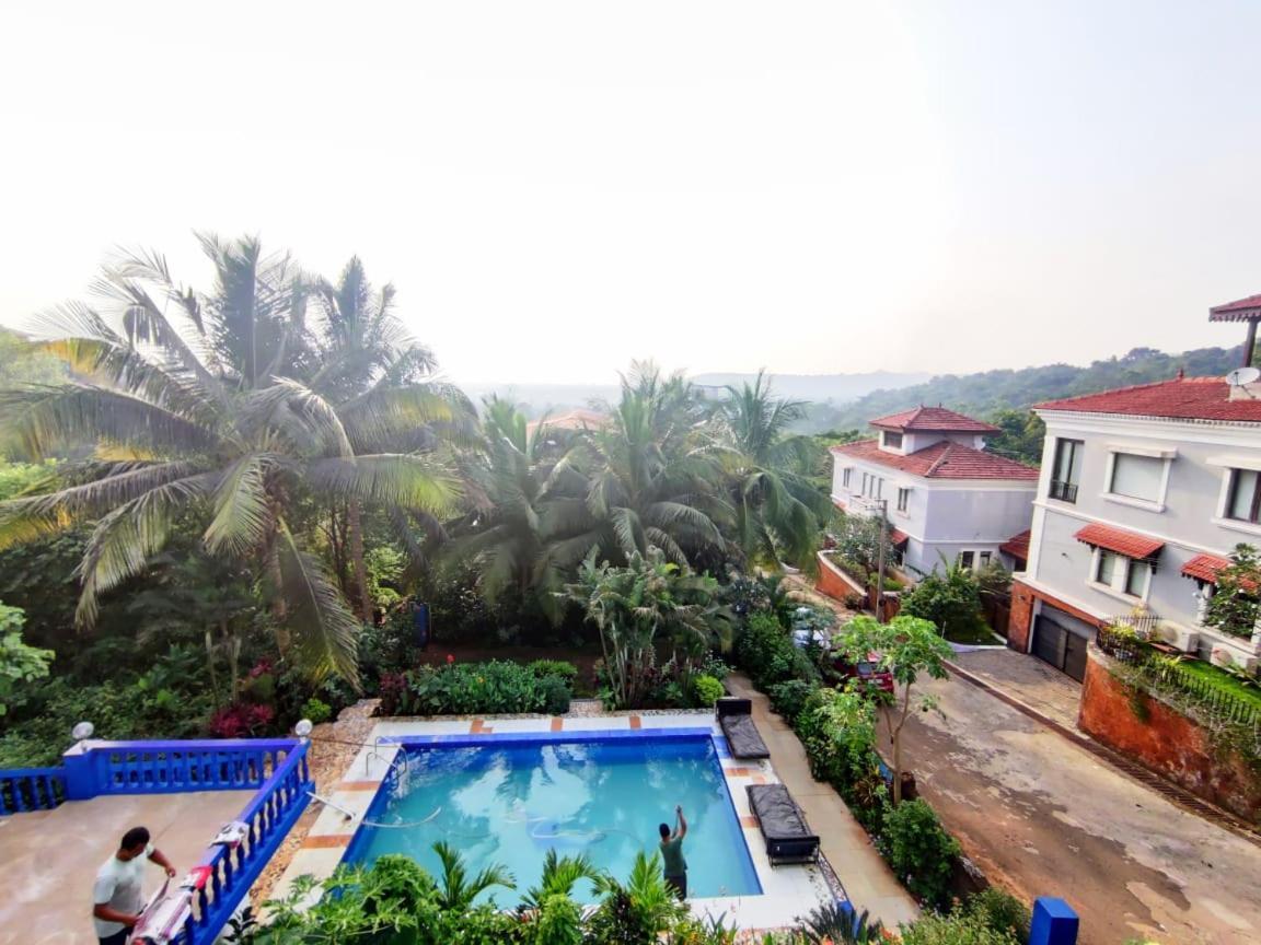 Amazing Hilltop 4 Bhk Villa With Private Pool Near Candolim Eksteriør bilde