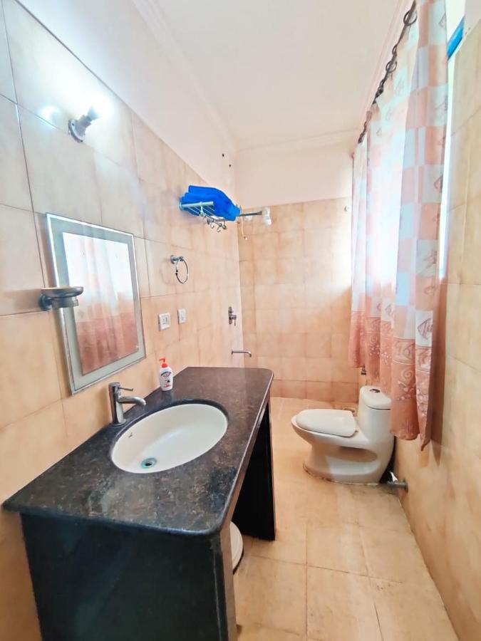 Amazing Hilltop 4 Bhk Villa With Private Pool Near Candolim Eksteriør bilde